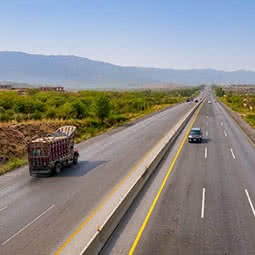 Pakistan: National Motorway M-4 (Shorkot-Khanewal Section)