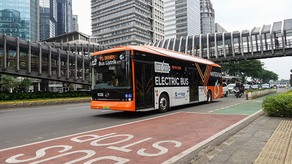 Infrastructure, Policies and Health Impacts