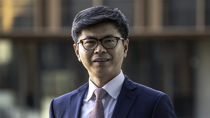 Yong Zhou