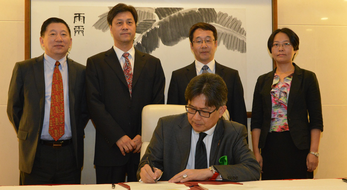 Malaysia's Ambassador to China signed the Articles of Agreement of the Asian Infrastructure Investment Bank