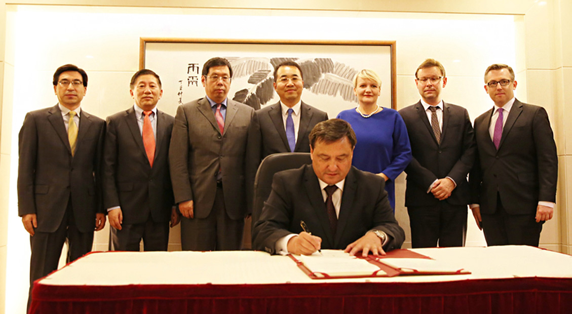 Poland's Ambassador to China signed the Articles of Agreement of the Asian Infrastructure Investment Bank